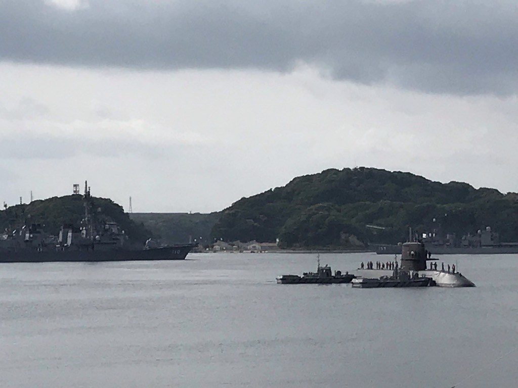 軍港横須賀護衛艦