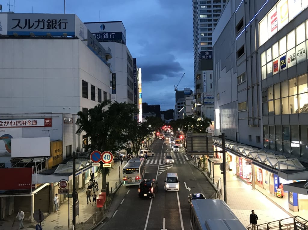 横須賀中央Yデッキ街