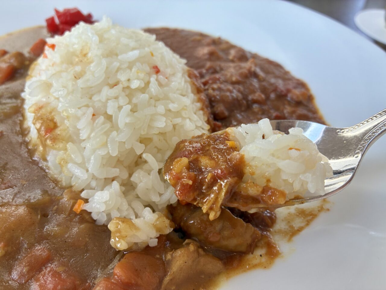 横須賀市】「護衛艦ゆうぎりカレー」からバトンタッチ！メルキュール